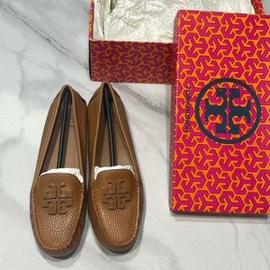 Tory Burch driving shoes/NWT